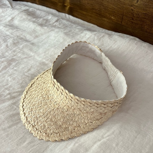Straw Visor - Picture 2 of 3